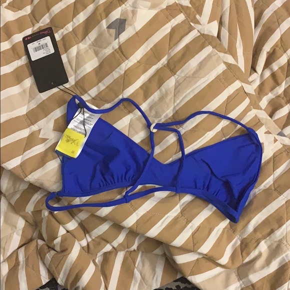 🆕 Dakine royal blue bikini top - Picture 3 of 5